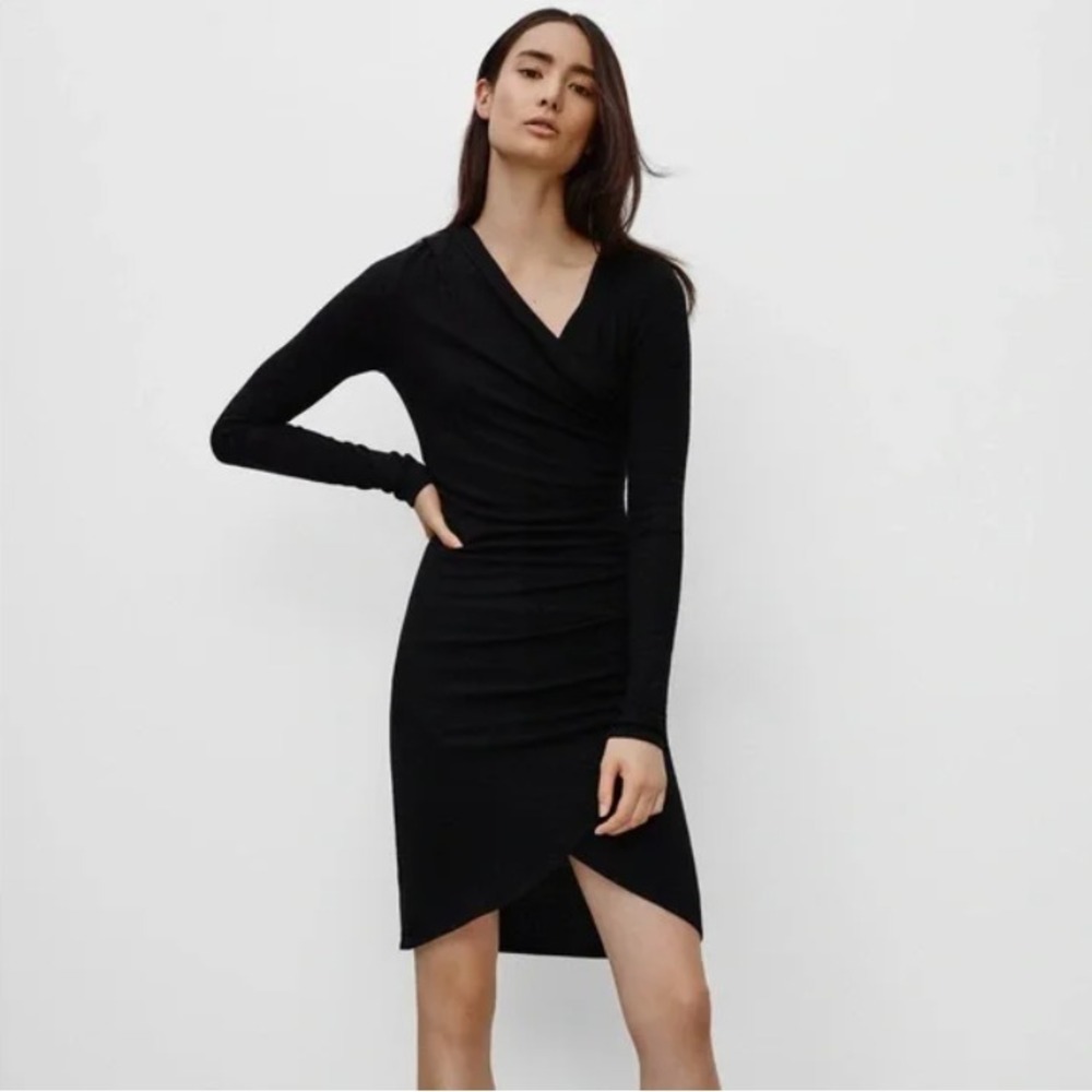 Aritzia Wilfred Free Klum Faux Wrap Dress Womens XS Black LBD RPS7-8398-44